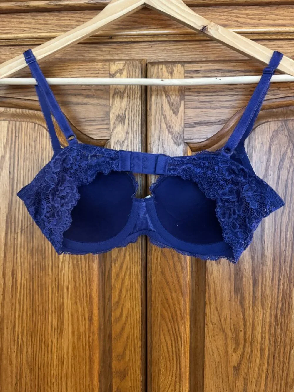 Victoria's Secret Navy Blue Floral Underwire Bra
